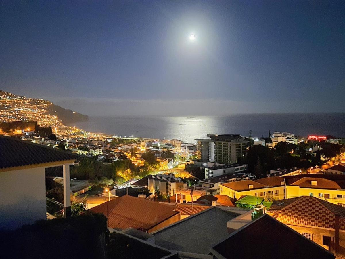 Apartments Vista Oceano Funchal  Esterno foto