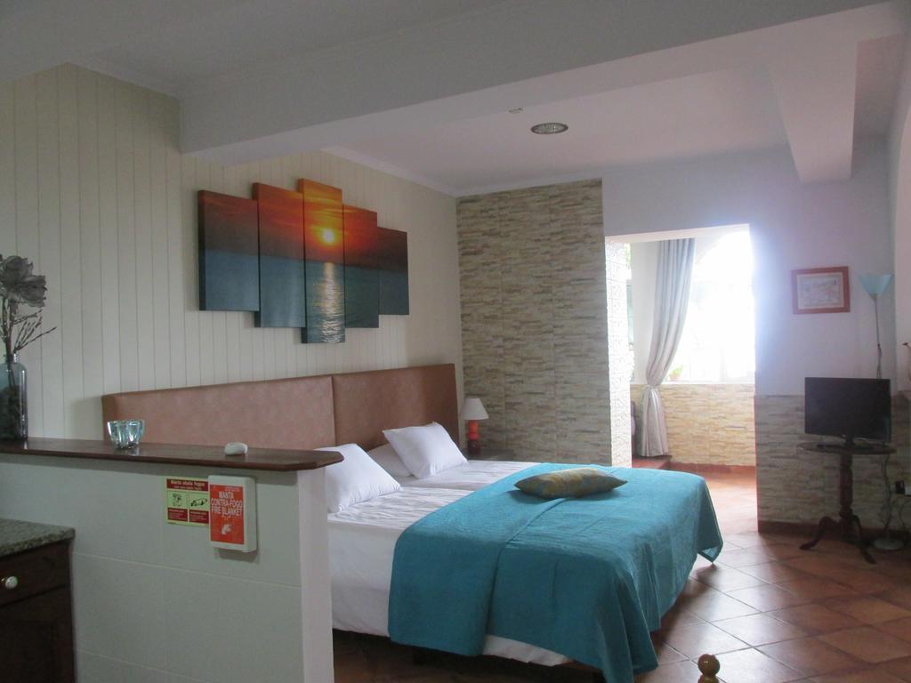 Apartments Vista Oceano Funchal  Esterno foto