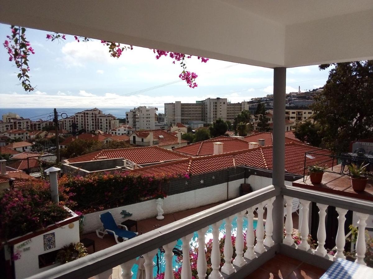 Apartments Vista Oceano Funchal  Esterno foto
