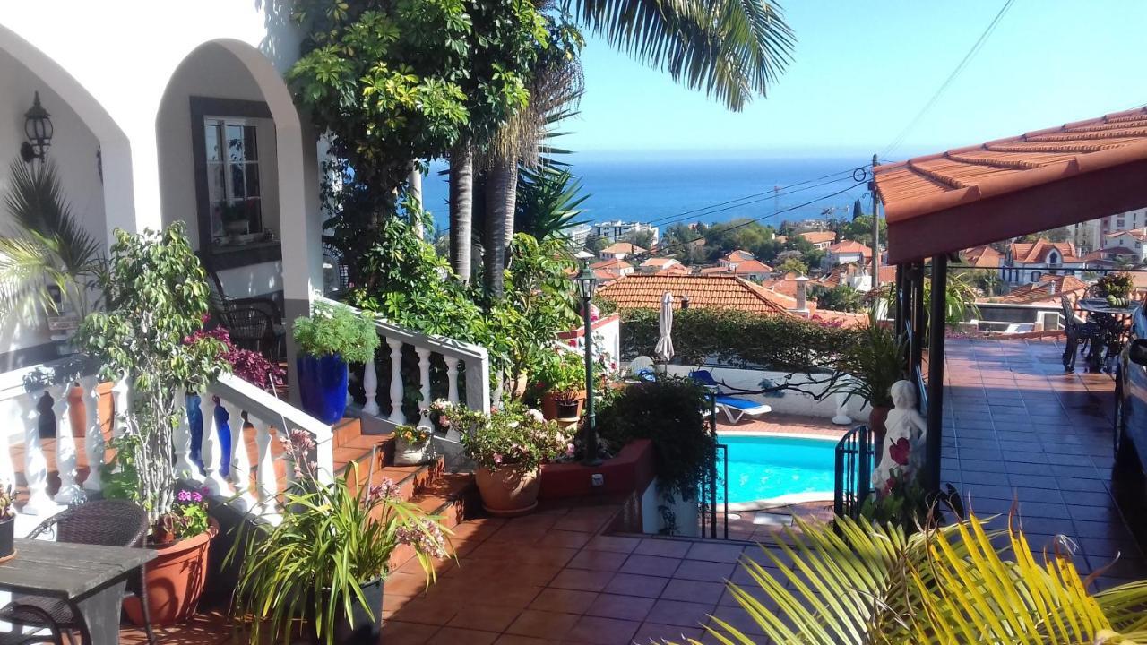 Apartments Vista Oceano Funchal  Esterno foto